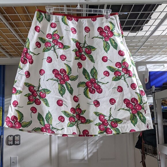 Vintage Tommy Hilfiger All Over Cherries Print Mini Skirt Sz 10 Cotton Zip Side - Picture 1 of 5